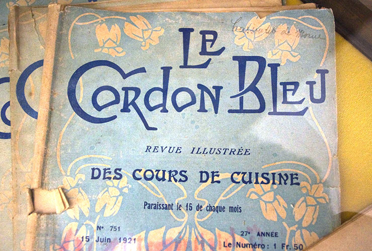 cordon bleur lettering magazine art deco